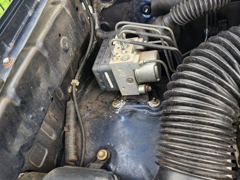 Used 2005 Toyota Tacoma PreRunner RWD image 11