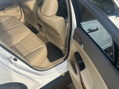 Used 2010 Honda Accord EX-L image 8