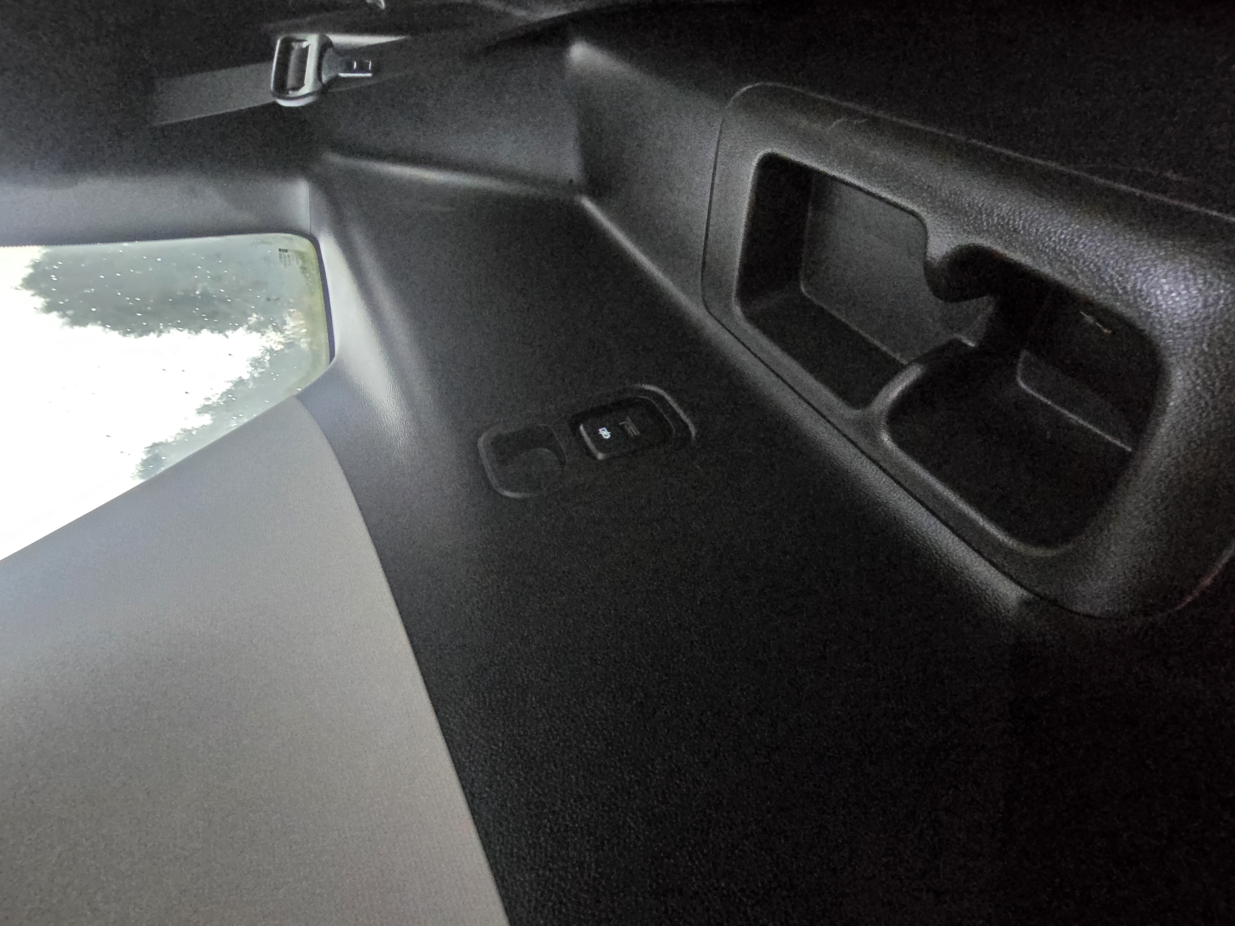 Used 2020 Chevrolet Traverse LT FWD image 17