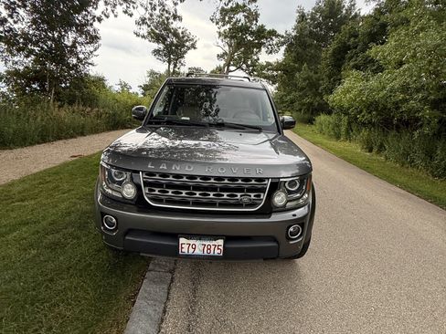 Used 2015 Land Rover LR4 HSE image 6