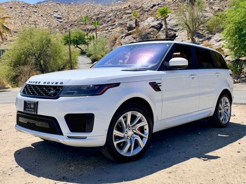 Used 2018 Land Rover Range Rover Sport Supercharged AWD/4WD image 12