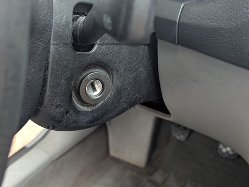 Used 2002 Volkswagen Jetta GLS image 19