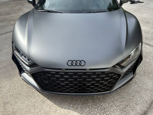 Used 2022 Audi R8 V10 w/ Carbon Exterior Package RWD image 15
