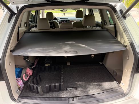 Used 2021 Volkswagen Atlas SE w/ Panoramic Sunroof Package FWD image 13