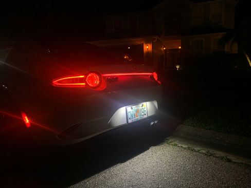 Used 2018 MAZDA MX-5 Miata RF Grand Touring image 9