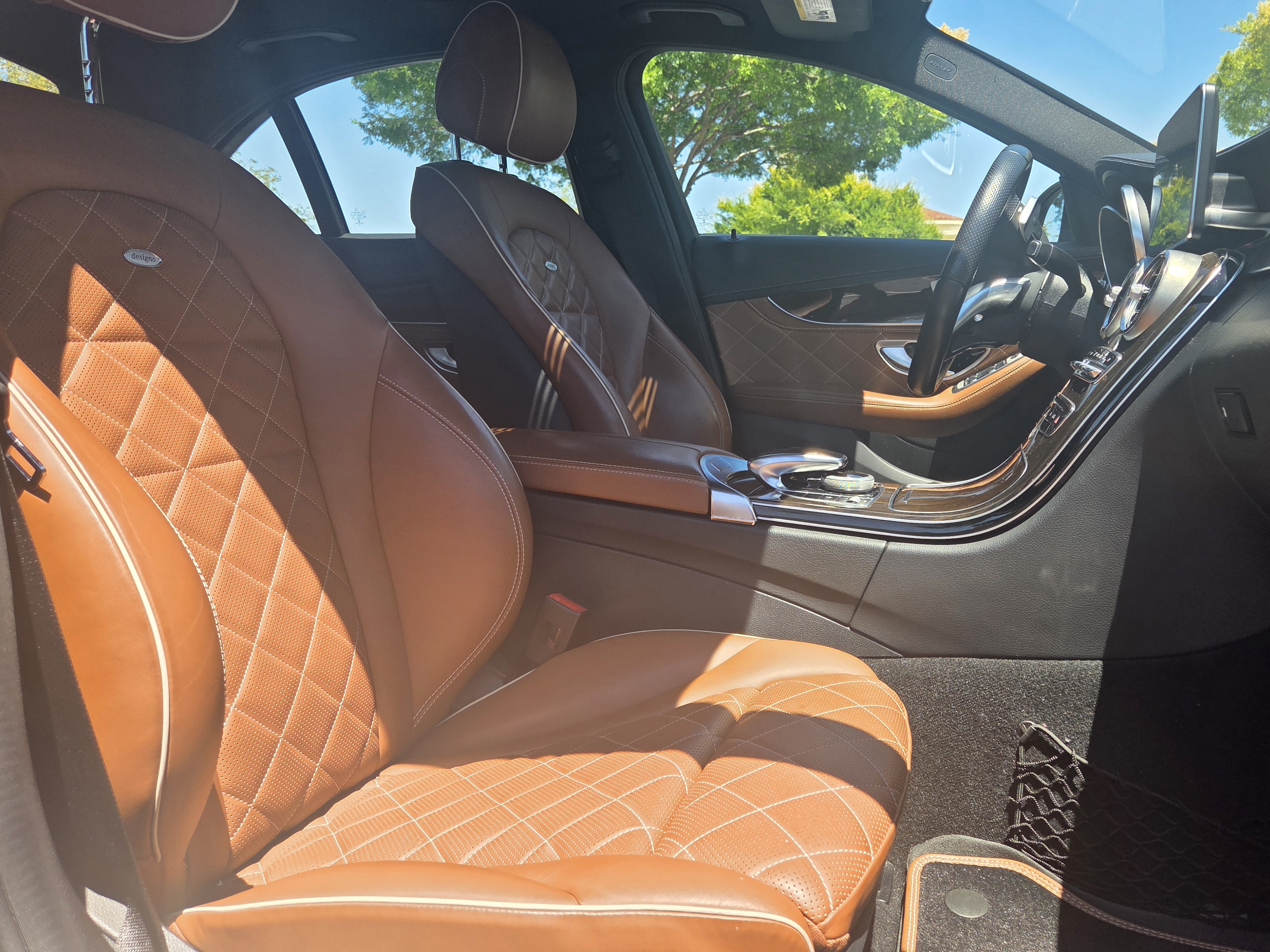 Used 2018 Mercedes-Benz C 300 Sedan image 15
