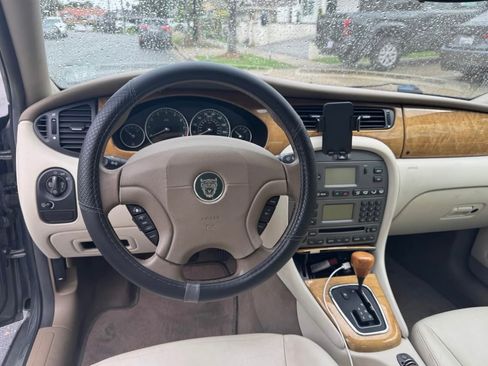 Used 2003 Jaguar X-TYPE 2.5 image 8
