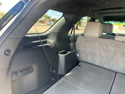 Used 2013 Ford Explorer Limited AWD/4WD image 21