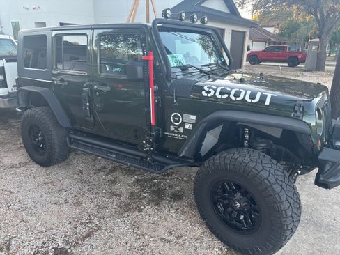 Used 2007 Jeep Wrangler Unlimited X image 1