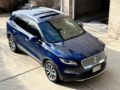 Used 2019 Lincoln MKC Reserve w/ MKC Climate Package image 1