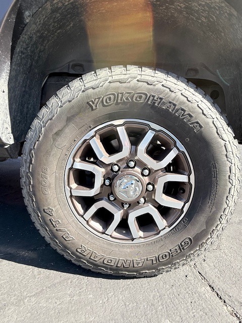 Used 2020 RAM 2500 Limited AWD/4WD image 29