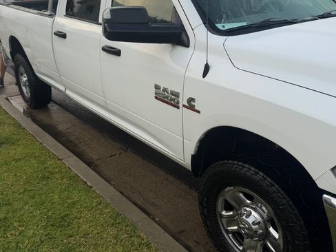 Used 2015 RAM 2500 Tradesman w/ Chrome Appearance Group image 4