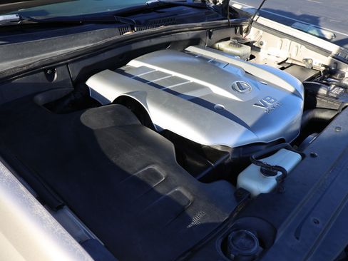 Used 2004 Lexus GX 470 image 25