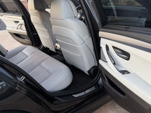 Used 2016 BMW M5 image 21