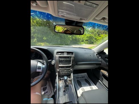 Used 2013 Lexus IS 250C image 6