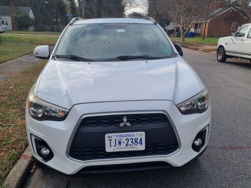 Used 2015 Mitsubishi Outlander Sport GT image 2