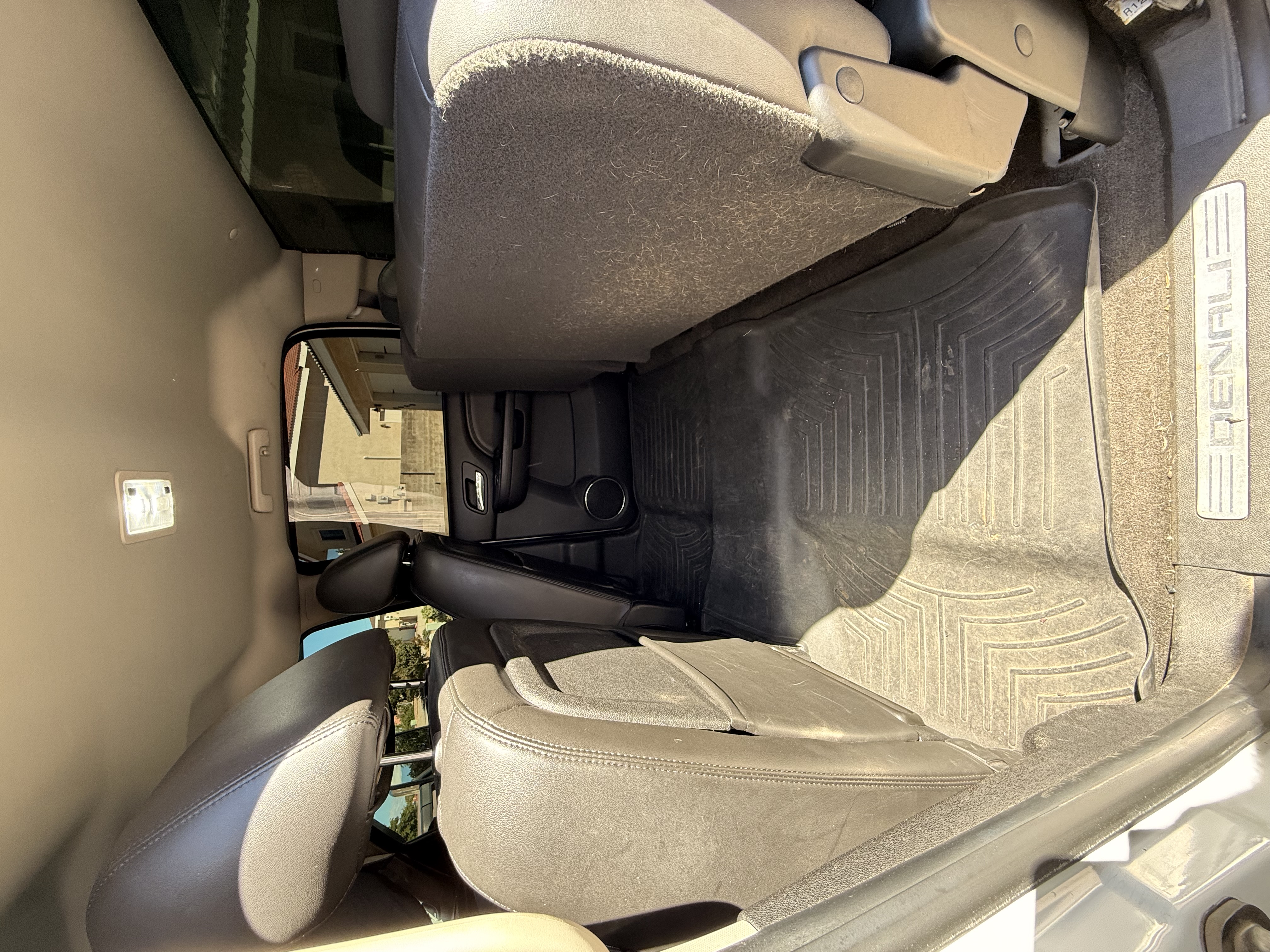 Used 2012 GMC Sierra 2500 Denali w/ Suspension Package, Off-Road AWD/4WD image 11