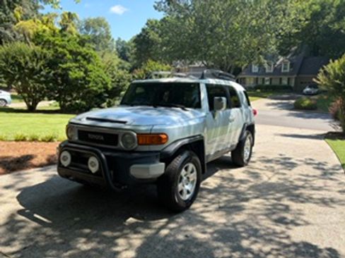 Used 2008 Toyota FJ Cruiser 2WD image 9