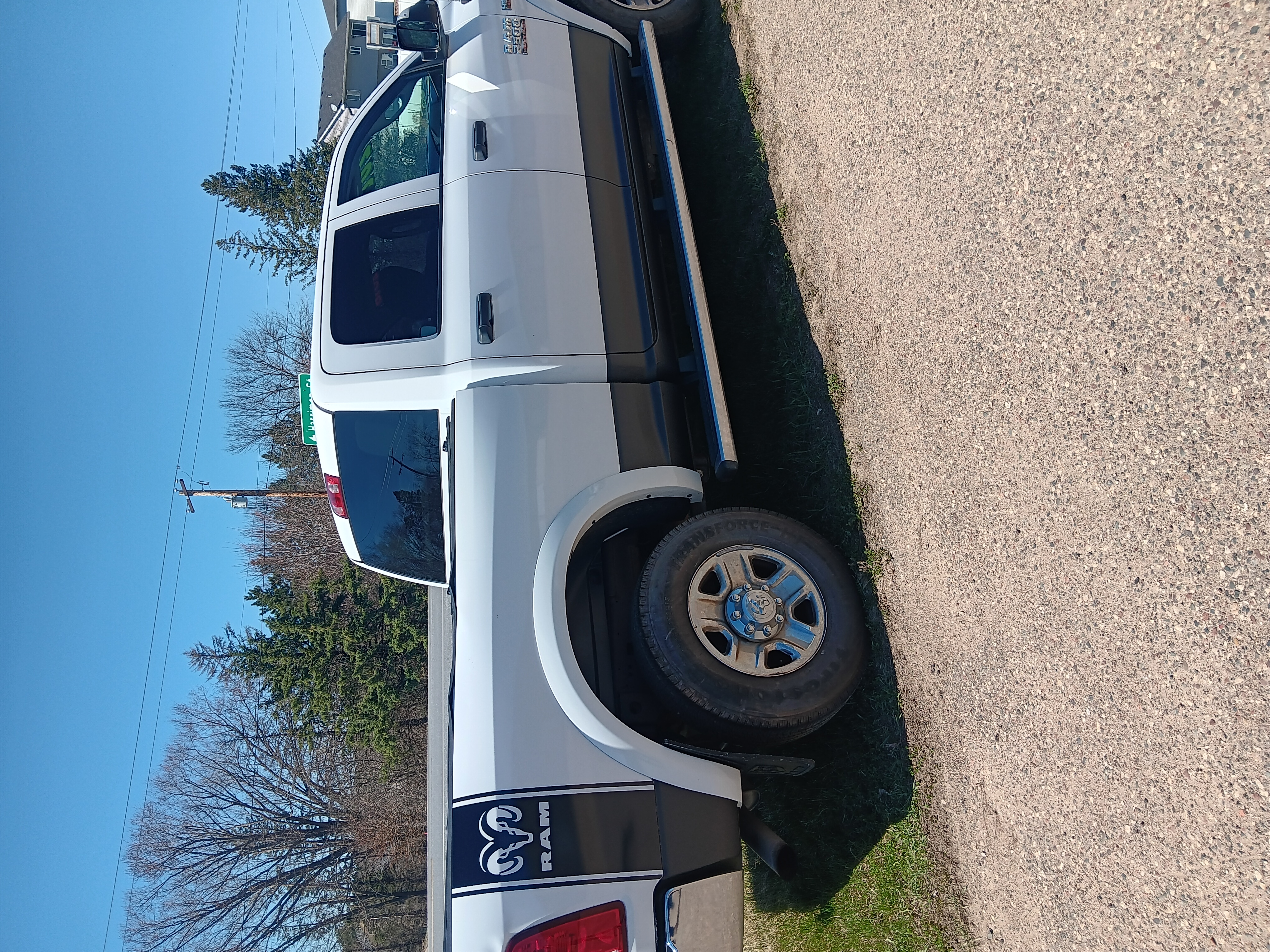 Used 2016 RAM 2500 Tradesman w/ Chrome Appearance Group AWD/4WD image 1