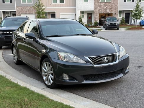 Used 2010 Lexus IS 250 AWD w/ Preferred Accessory Package image 2