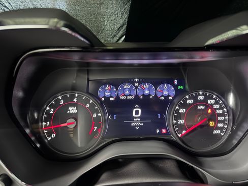 Used 2023 Chevrolet Camaro ZL1 RWD image 8