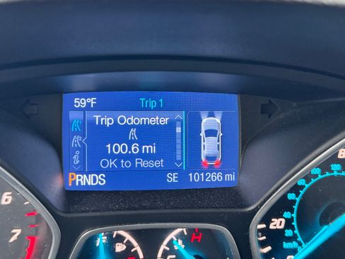 Used 2014 Ford Escape S image 6