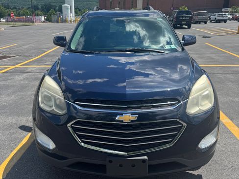 Used 2016 Chevrolet Equinox LT w/ Convenience Package AWD/4WD image 2