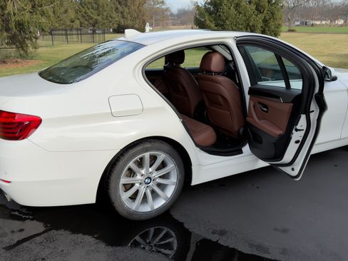 Used 2014 BMW 535i xDrive Sedan image 11