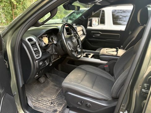 Used 2020 RAM 1500 Big Horn image 5