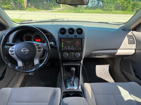 Used 2011 Nissan Altima 2.5 S w/ Special Edition Pkg FWD image 16