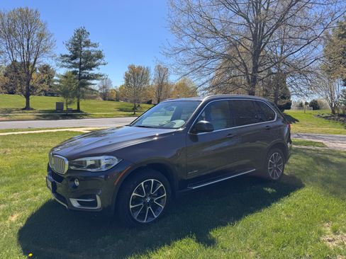 Used 2017 BMW X5 xDrive35i AWD/4WD image 1