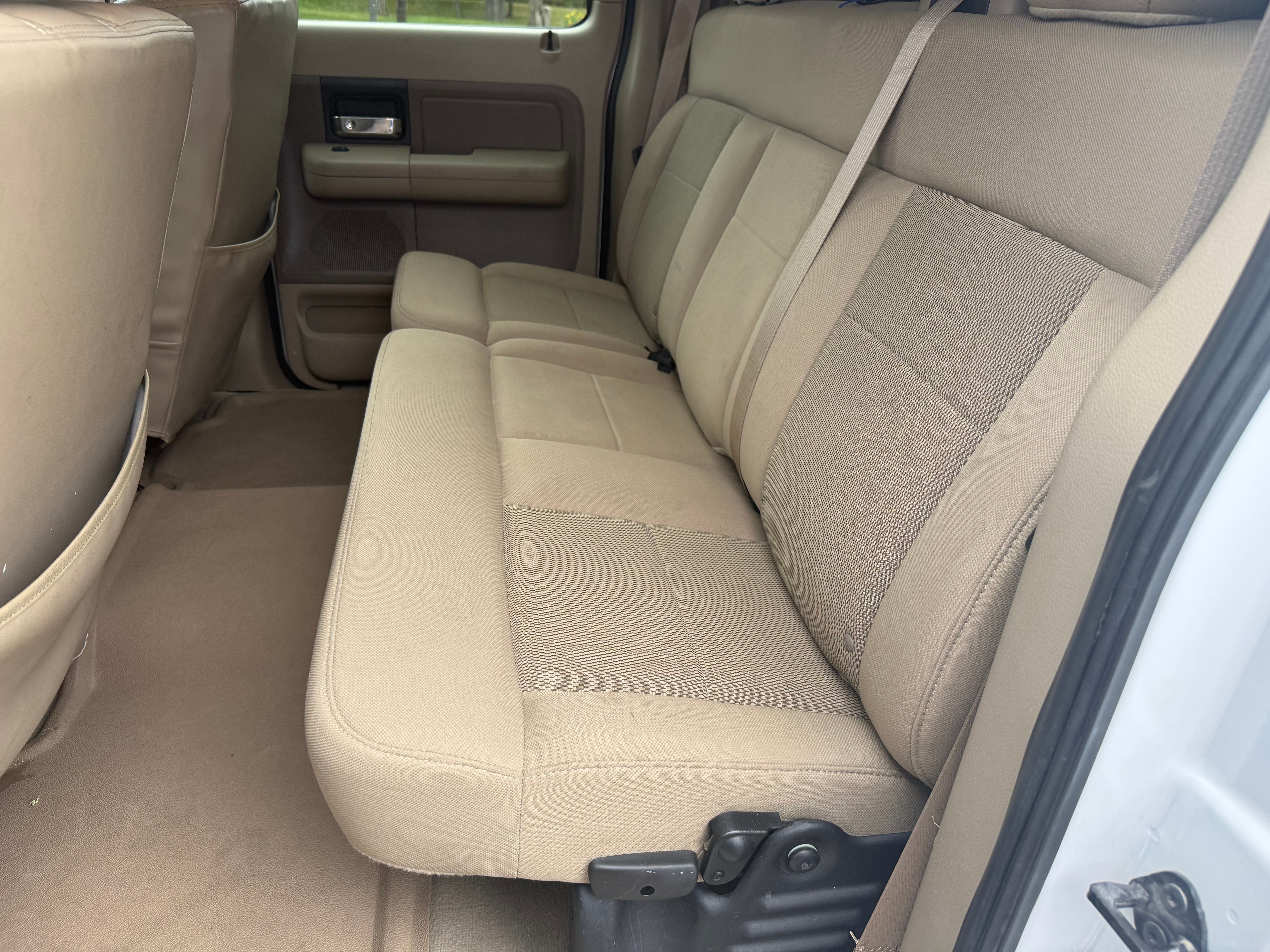 Used 2006 Ford F150 XLT AWD/4WD image 14