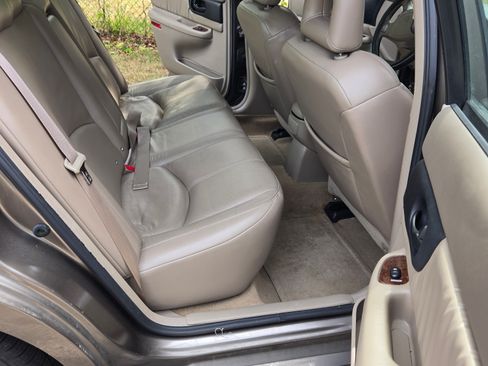 Used 2004 Buick Regal LS image 6