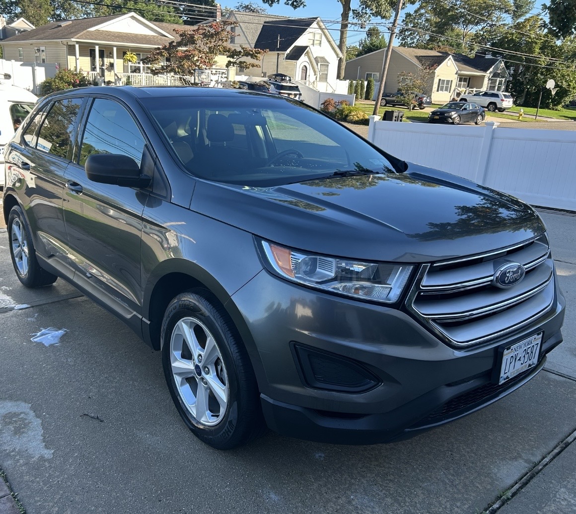 Used 2015 Ford Edge SE FWD image 1