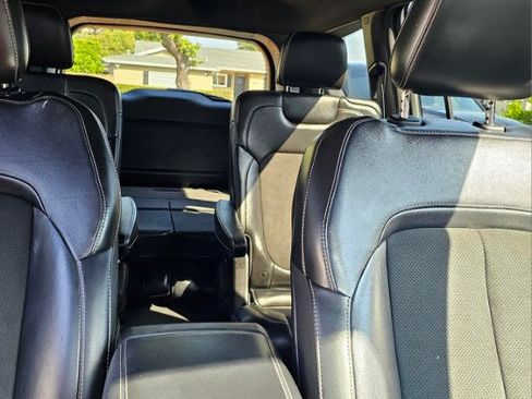 Used 2021 Jeep Grand Cherokee L Laredo image 17