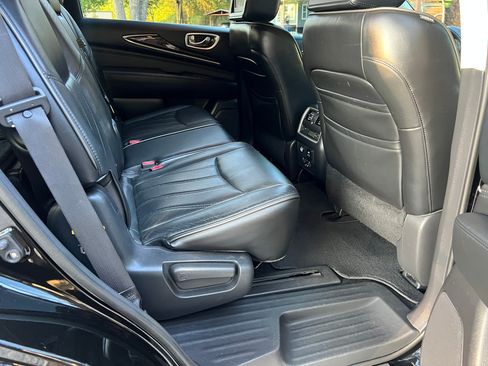 Used 2013 INFINITI JX35 FWD w/ Premium Pkg image 19