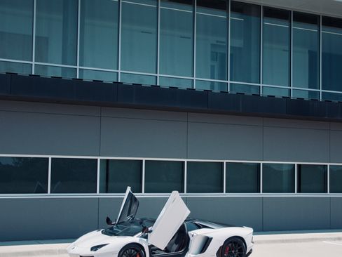 Used 2016 Lamborghini Aventador LP 700-4 AWD/4WD image 10