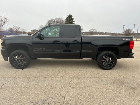 Used 2017 Chevrolet Silverado 1500 LT w/ All Star Edition image 5