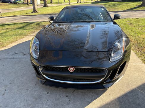 Used 2016 Jaguar F-TYPE Convertible image 13