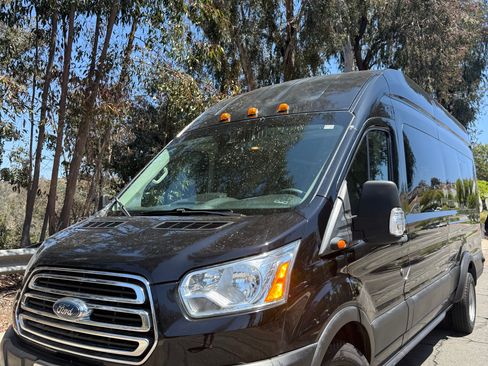 Used 2019 Ford Transit 350 XLT w/ White Painted DRW Package RWD image 4