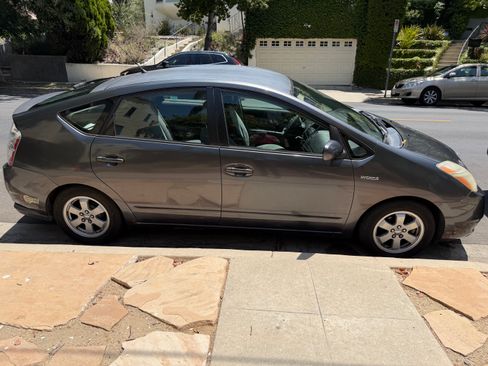 Used 2006 Toyota Prius FWD image 5