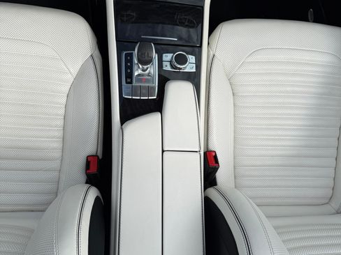 Used 2017 Mercedes-Benz SL 450 image 19