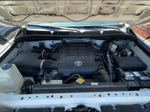 Used 2015 Toyota Tundra SR RWD image 6
