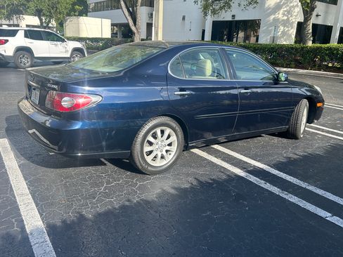 Used 2004 Lexus ES 330 FWD image 20