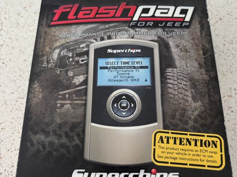 Used 2015 Jeep Wrangler Sport AWD/4WD image 29