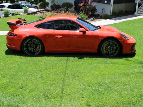 Used 2018 Porsche 911 GT3 image 5