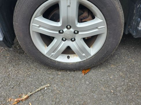 Used 2014 Subaru Forester 2.5i image 6