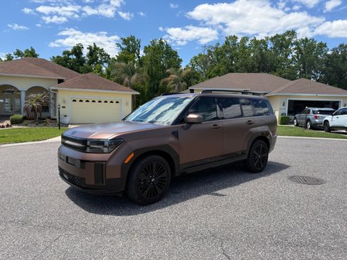 Used 2025 Hyundai Santa Fe Calligraphy image 1