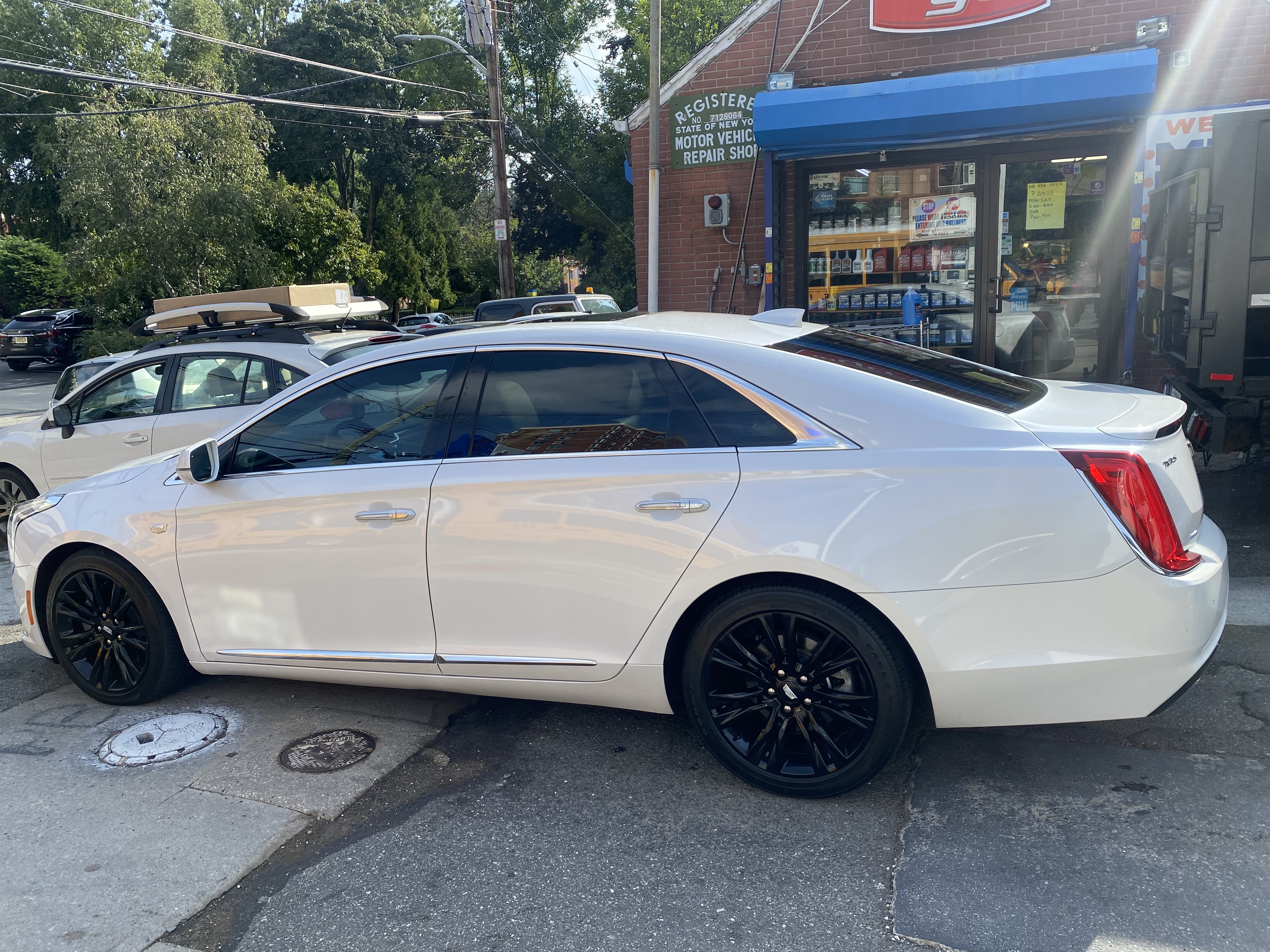 Used 2019 Cadillac XTS Luxury w/ Driver Awareness Package AWD/4WD image 20