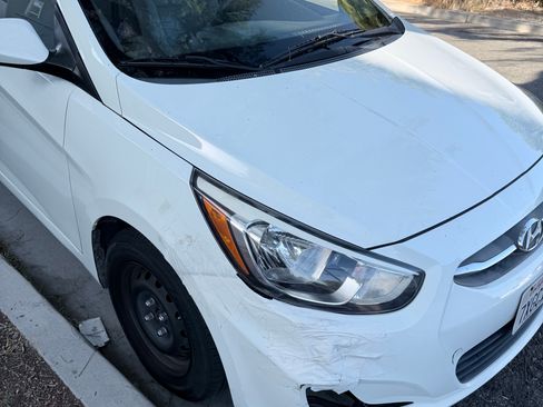 Used 2016 Hyundai Accent SE FWD image 6